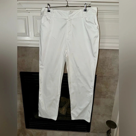 Lauren by Ralph Lauren White Straight leg Chinos cotton/elastane Size 12 - Picture 1 of 10